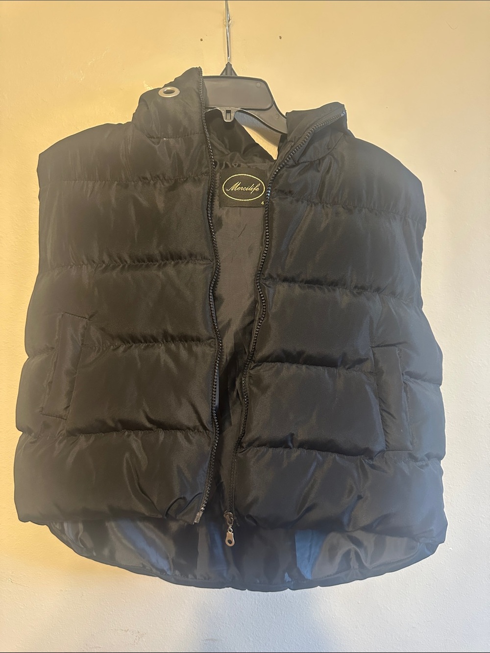 Source Unknown Black Quilted Puffer Vest